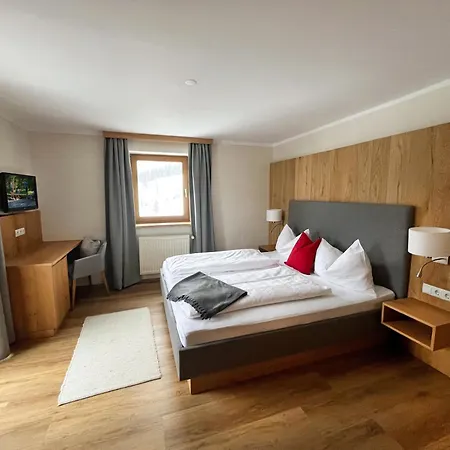 Alojamento de Turismo Rural Mittersteghof, *