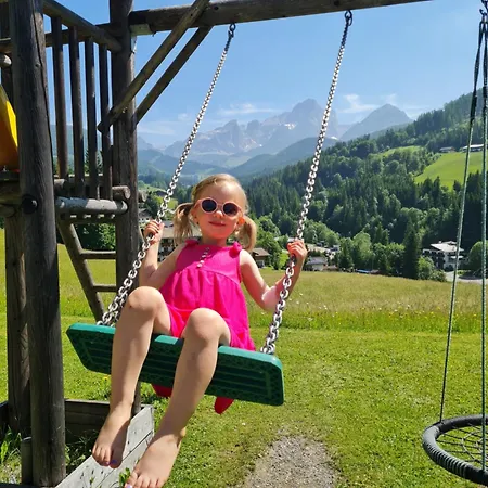 Mittersteghof, *